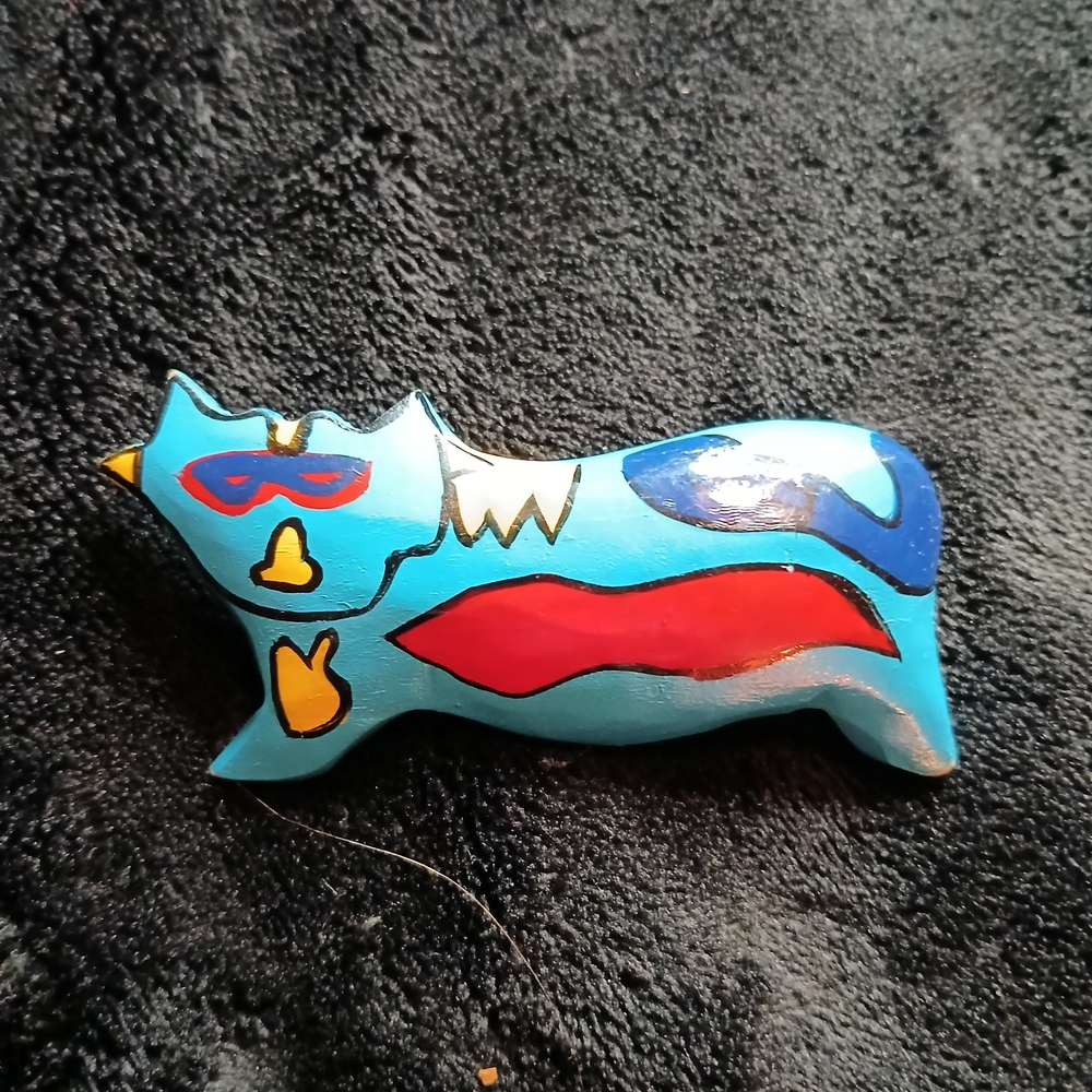 Vintage Cat Pin Wooden Handpainted Unusual Unique Folk Art Red Blue